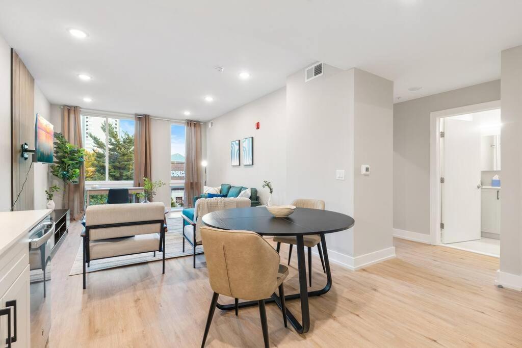 Apartment Nolibs, By Fishtown, Lux King Bed, Fast Wifi, Sleeps 4ppl, Piers Philadelphia