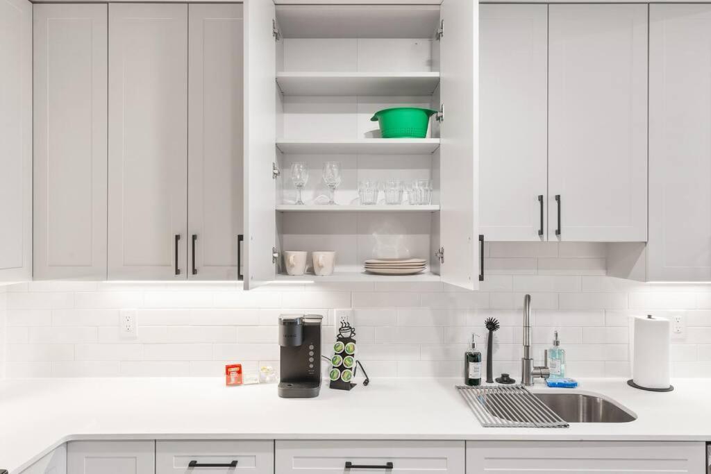 Nolibs, By Fishtown, Lux King Bed, Fast Wifi, Sleeps 4ppl, Piers