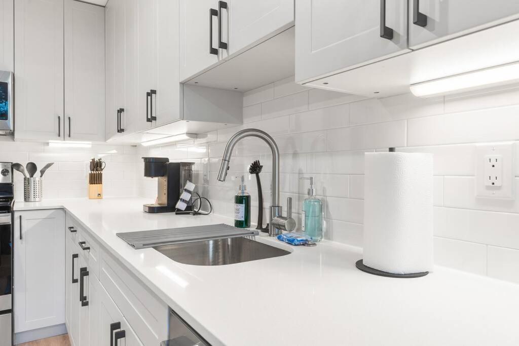 Nolibs, By Fishtown, Lux King Bed, Fast Wifi, Sleeps 4ppl, Piers Philadelphia